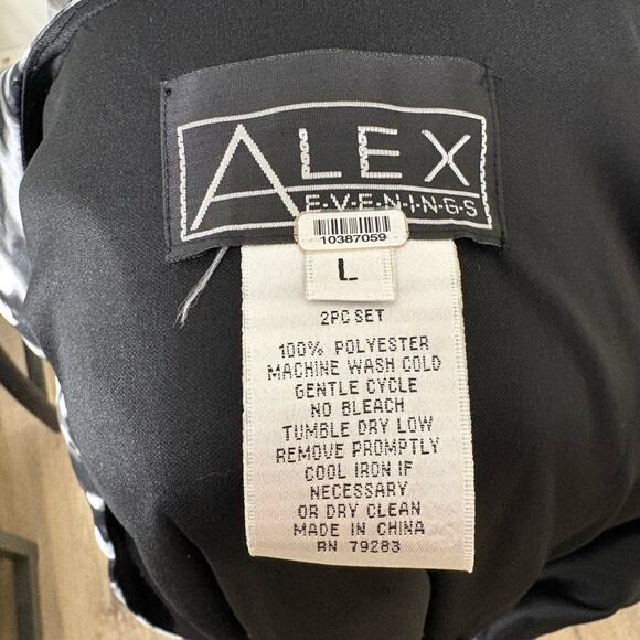 Alex Evenings Women's Black and White Ruffled Tiered Sleeveless Blouse Large - Picture 4 of 4